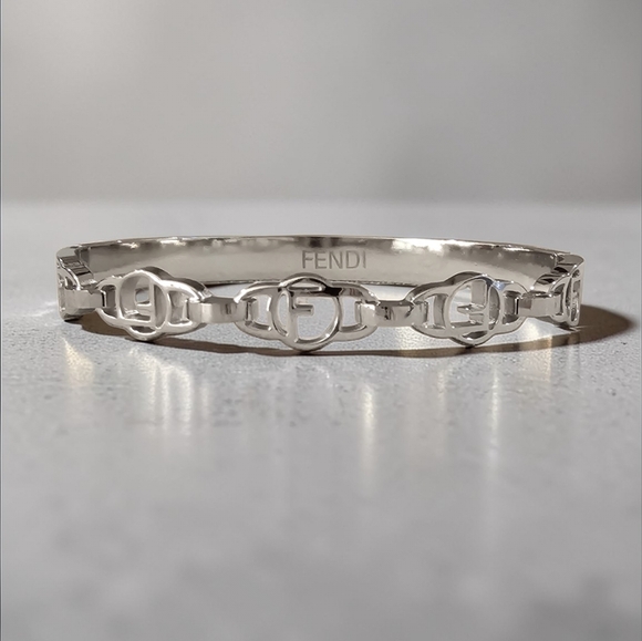 Silver Emblem Bangle - Picture 6 of 6